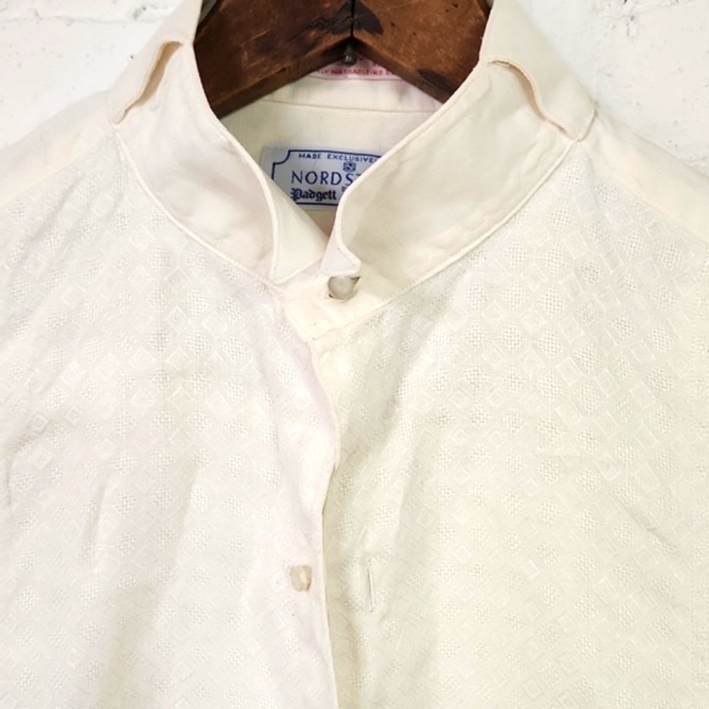 1970s Vintage Linen Men's Nordstrom Button Down 15/33 - Picture 2 of 9